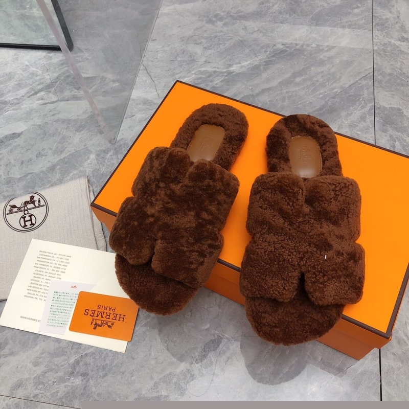 LV Slippers